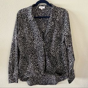 Bohem woman’s high low blouse.  Size large